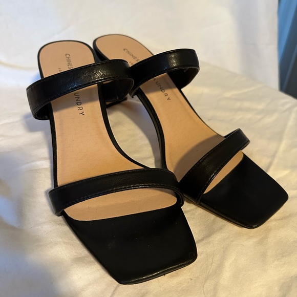 Chinese Laundry Yanti Heels - Picture 3 of 10